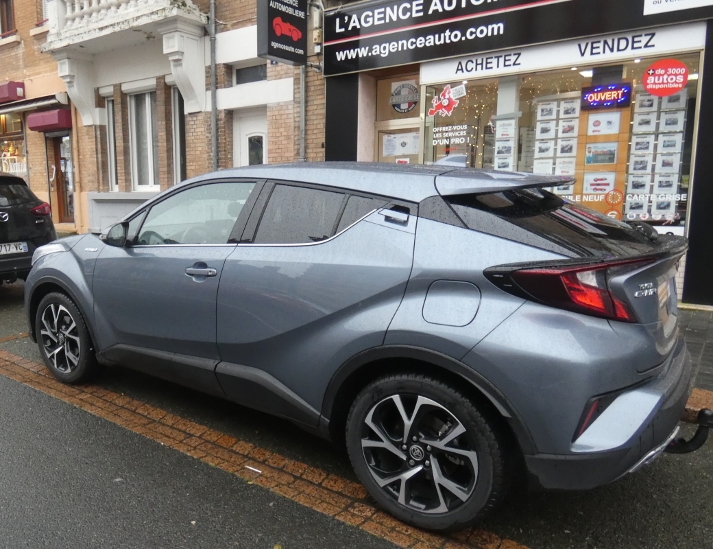 Toyota C-HR — 12